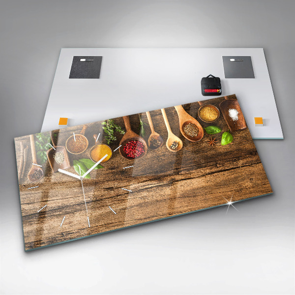 Horizontálne hodiny Lyžice korenia