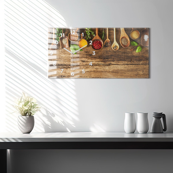 Horizontálne hodiny Lyžice korenia