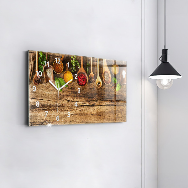 Horizontálne hodiny Lyžice korenia
