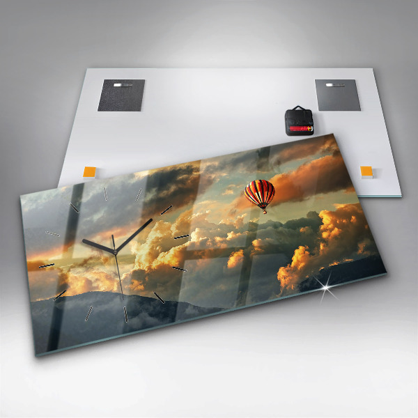 Horizontálne hodiny Let balónom v oblakoch