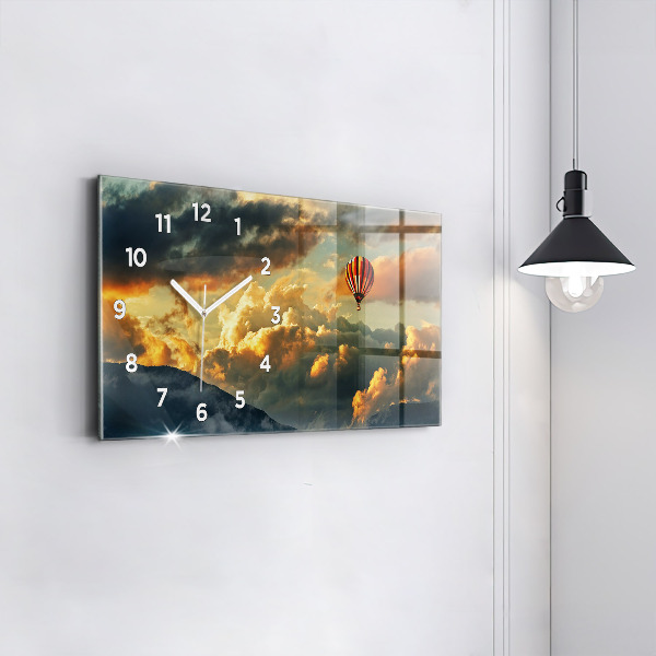 Horizontálne hodiny Let balónom v oblakoch