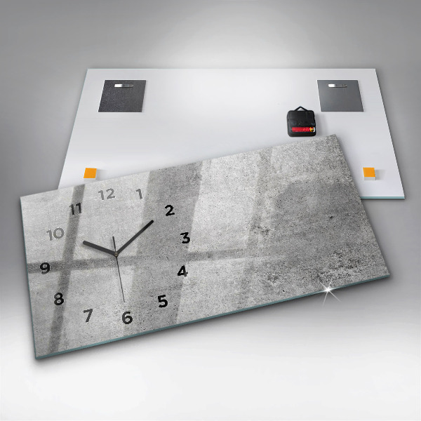 Horizontálne hodiny Surová stena