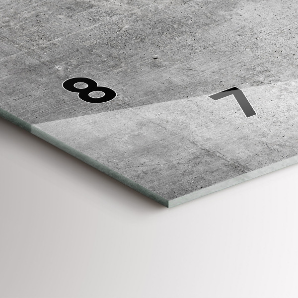 Horizontálne hodiny Surová stena