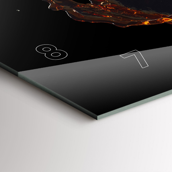 Horizontálne hodiny Rozliaty nápoj