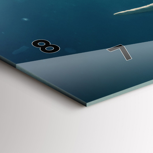 Horizontálne hodiny Slon plávajúci v oceáne