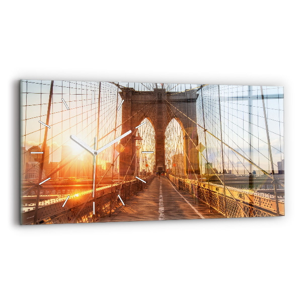 Horizontálne hodiny Brooklynský most NYC