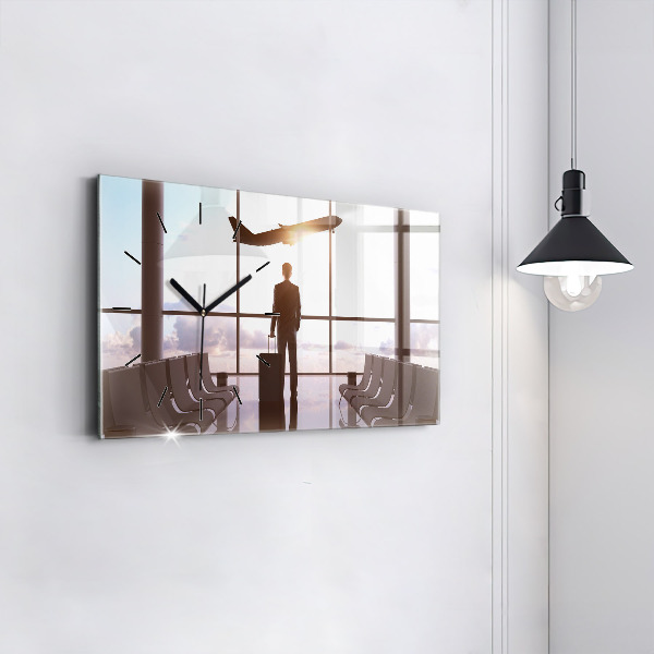 Horizontálne hodiny Muž na letisku