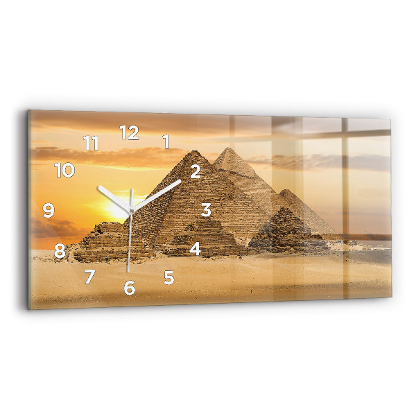 Horizontálne hodiny Pyramídy a západ slnka
