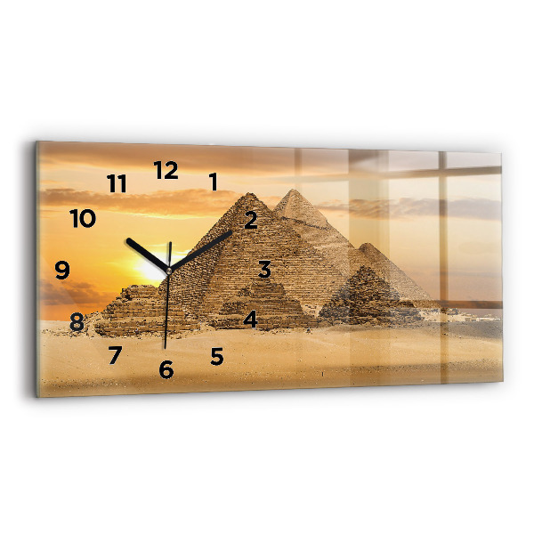 Horizontálne hodiny Pyramídy a západ slnka