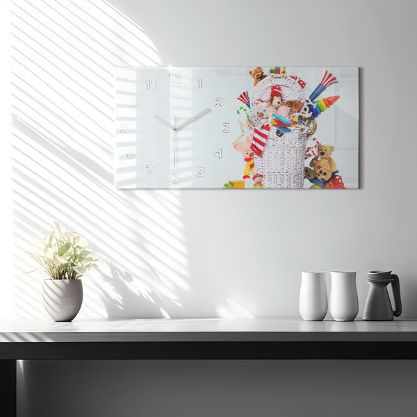 Horizontálne hodiny Prútený košík s hračkami