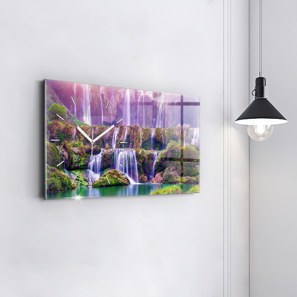 Horizontálne hodiny Vodopád Jiulong v Číne