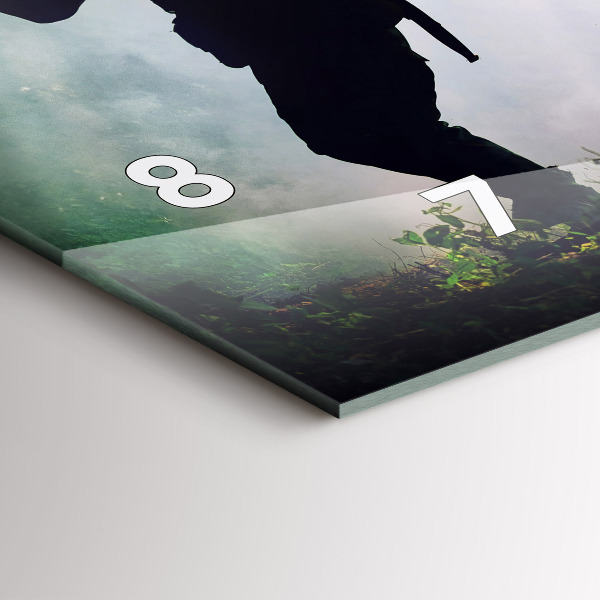 Horizontálne hodiny Vojaci v lese