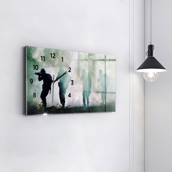 Horizontálne hodiny Vojaci v lese