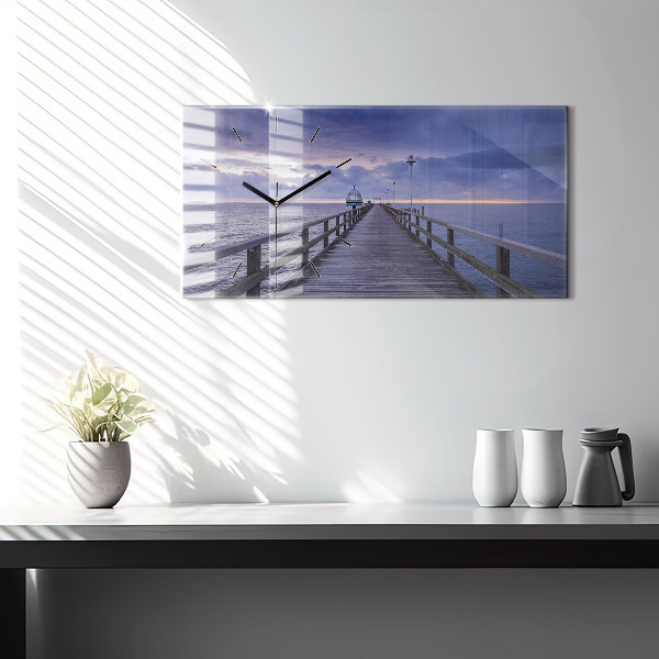 Horizontálne hodiny Mólo pri Baltskom mori