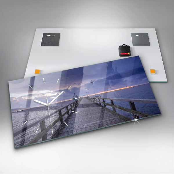 Horizontálne hodiny Mólo pri Baltskom mori