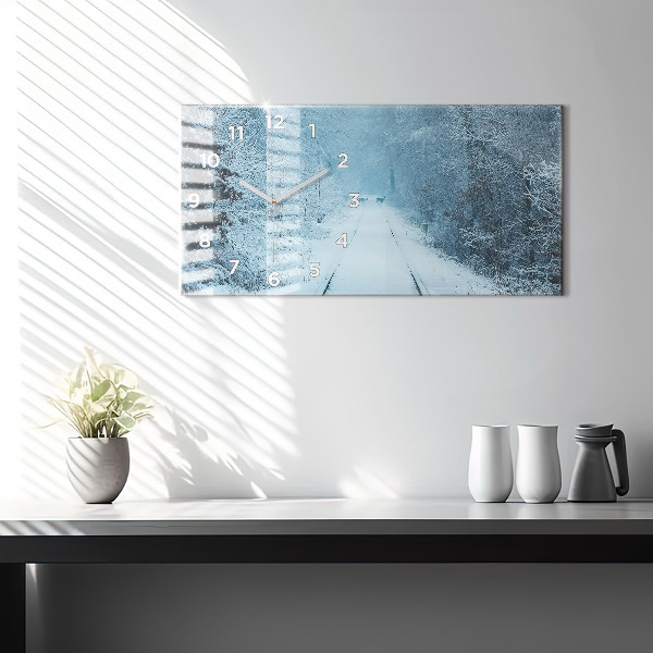 Horizontálne hodiny Jeleň na tratiach