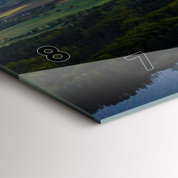 Horizontálne hodiny Letecký pohľad na jazero