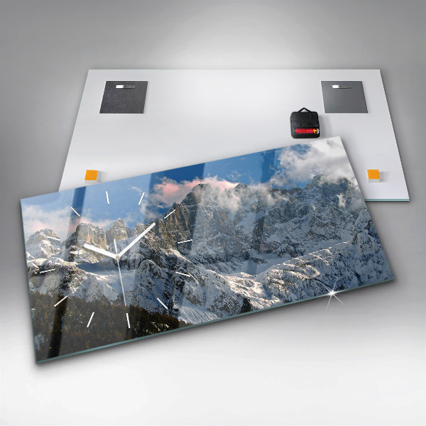 Horizontálne hodiny Hory pod modrou oblohou