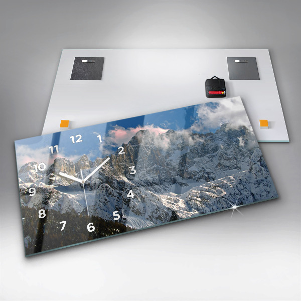 Horizontálne hodiny Hory pod modrou oblohou