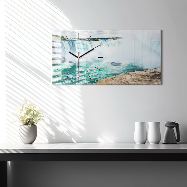 Horizontálne hodiny Niagarská loď