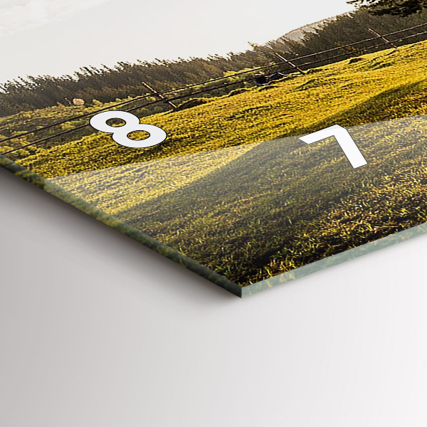 Horizontálne hodiny Strom na kopci