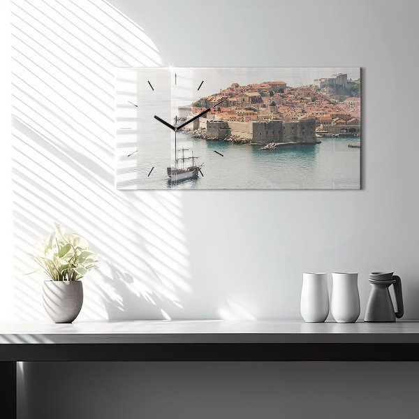Horizontálne hodiny Plachetnica v Dubrovníku