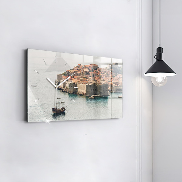 Horizontálne hodiny Plachetnica v Dubrovníku