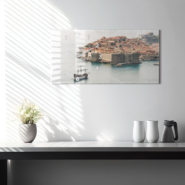 Horizontálne hodiny Plachetnica v Dubrovníku