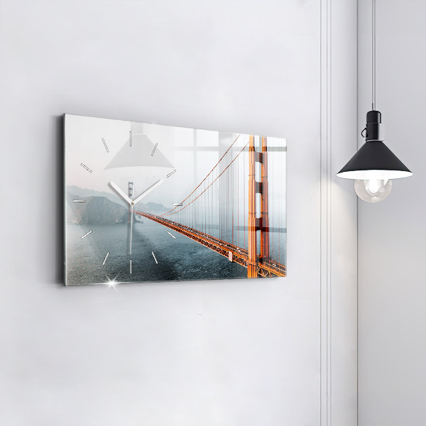 Horizontálne hodiny Golden Gate Bridge