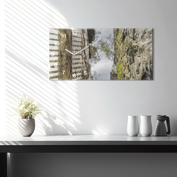 Horizontálne hodiny Skalné mesto v Českej republike