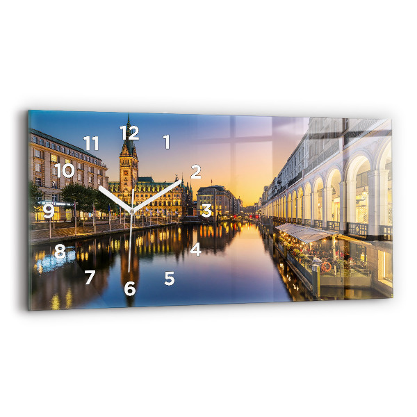 Horizontálne hodiny Hamburgská radnica