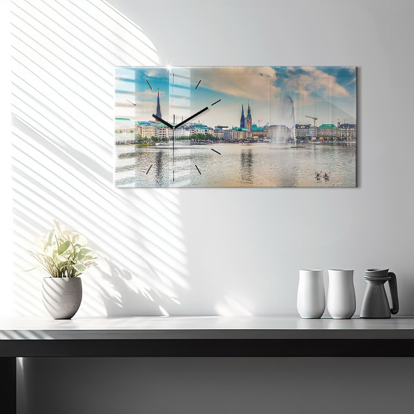 Horizontálne hodiny Binnenalster v Hamburgu