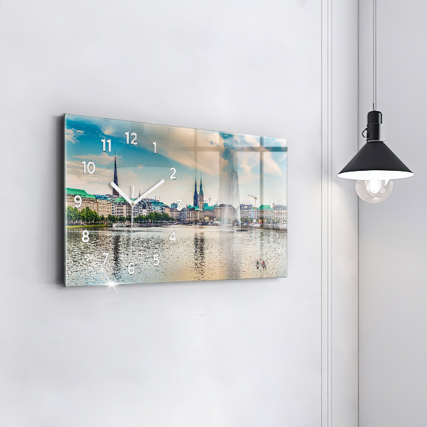 Horizontálne hodiny Binnenalster v Hamburgu