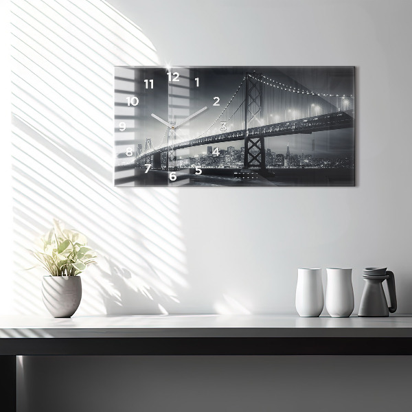Horizontálne hodiny Most v nočnom San Franciscu