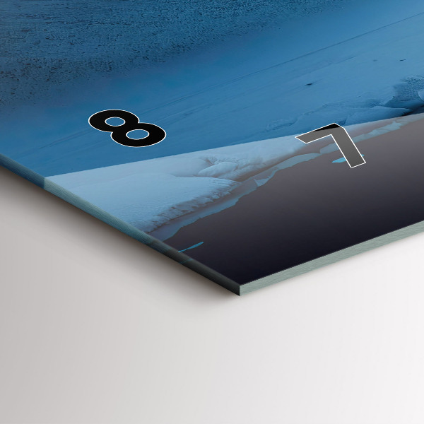 Horizontálne hodiny Stan v horách na Islande