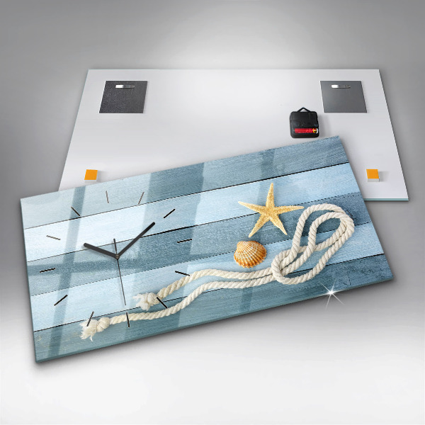 Horizontálne hodiny Pruhované dosky a motýlik