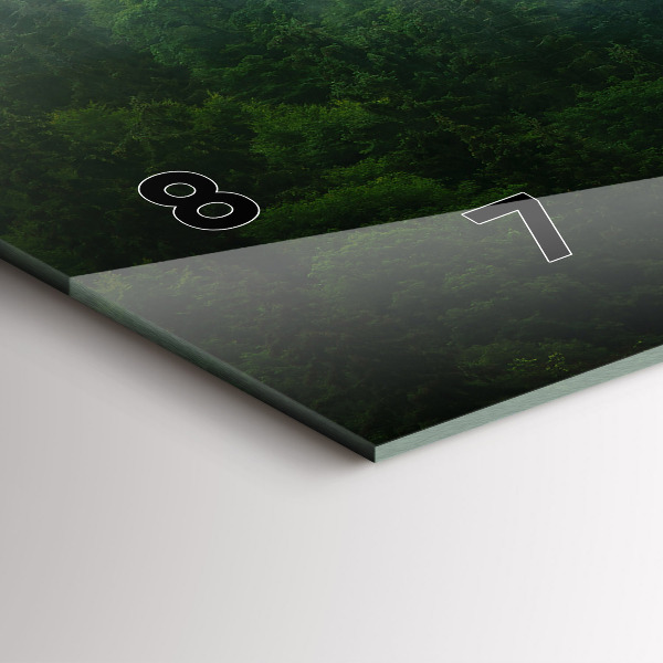 Horizontálne hodiny Hmlový les