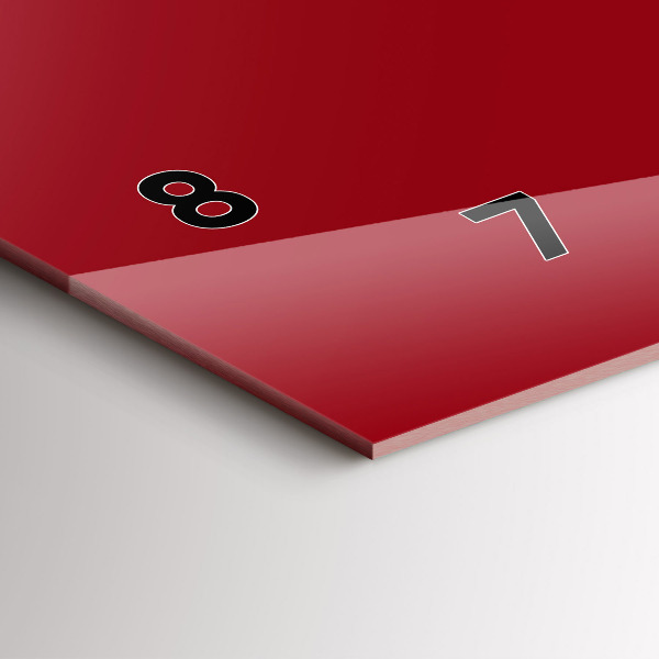 Horizontálne hodiny Farba červená