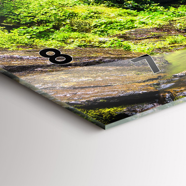 Horizontálne hodiny Lesný vodopád