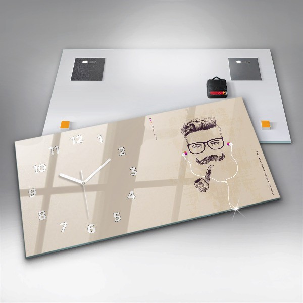 Horizontálne hodiny Muž s fajkou