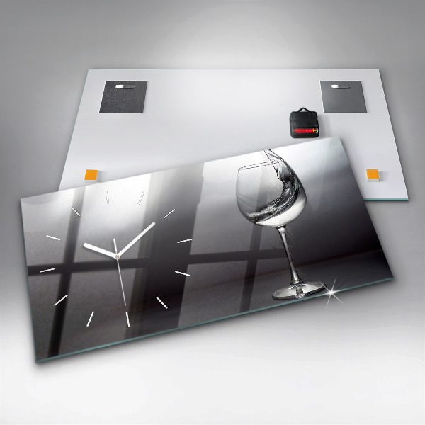 Horizontálne hodiny Pohár vína