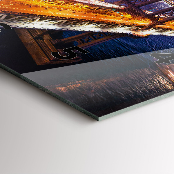 Štvorcové hodiny New York a západ slnka