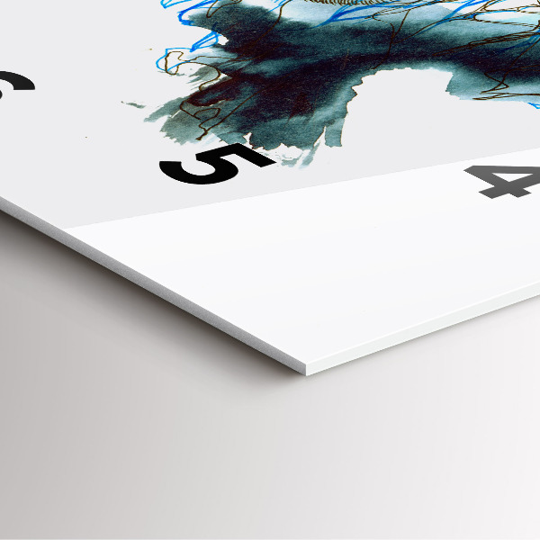 Štvorcové hodiny Sloboda a povaha vtákov