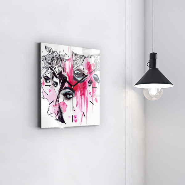 Štvorcové hodiny Mnoho tvárí abstrakcie