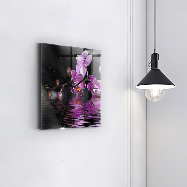 Štvorcové hodiny Kvet orchidey na vode