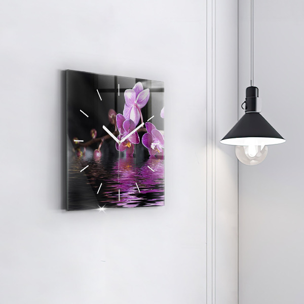 Štvorcové hodiny Kvet orchidey na vode