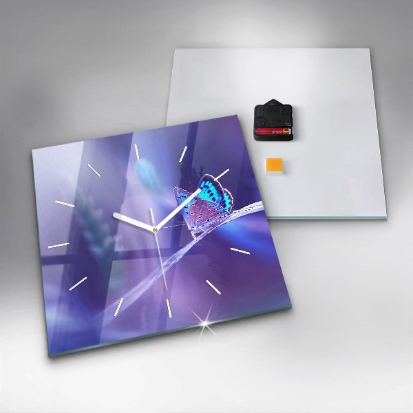 Štvorcové hodiny Motýľ na tráve