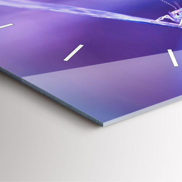 Štvorcové hodiny Motýľ na tráve