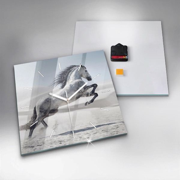Štvorcové hodiny Cválajúci biely kôň