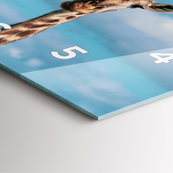 Štvorcové hodiny Hlava žirafy proti oblohe